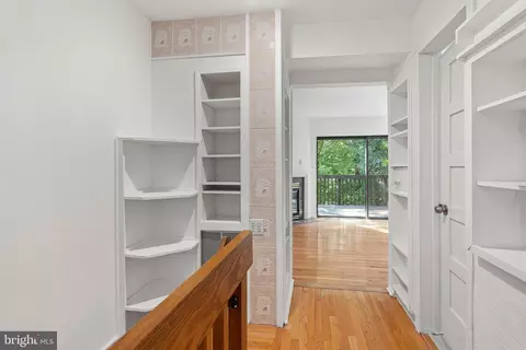 2216 Wheelwright Ct, Reston, VA 20191 photo 25