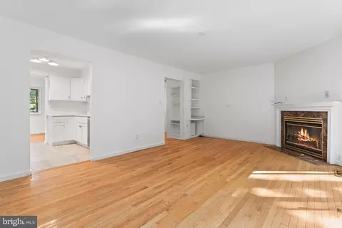 2216 Wheelwright Ct, Reston, VA 20191 photo 18