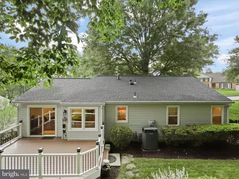 Exterior - 8814 Aquary Ct, Springfield, VA 22153 photo 7 of 11