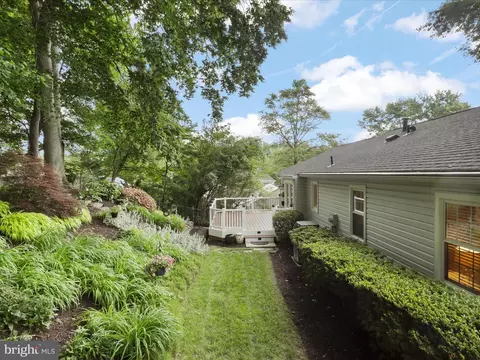 Exterior - 8814 Aquary Ct, Springfield, VA 22153 photo 6 of 11