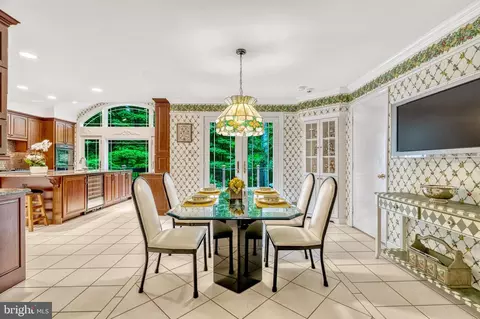 Dining - 7719 Crossover Dr, Mclean, VA 22102 photo 4 of 7