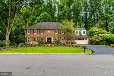 7719 Crossover Dr, Mclean, VA 22102
