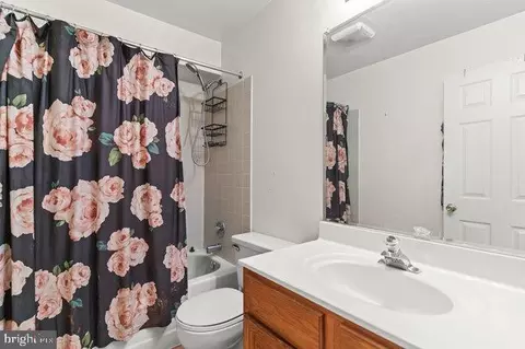 9828 Faust Dr, Vienna, VA 22182 photo 32