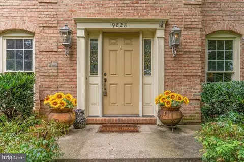 9828 Faust Dr, Vienna, VA 22182 photo 5