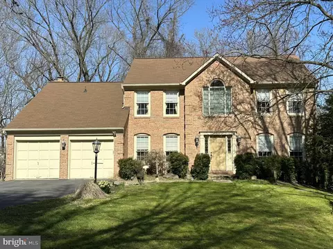 9828 Faust Dr, Vienna, VA 22182 photo 52