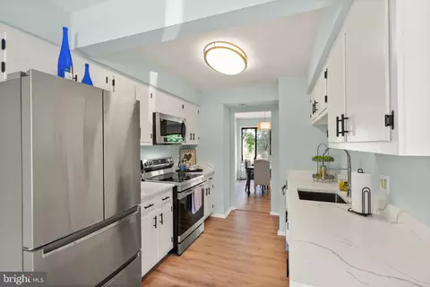 7015 Brocton Ct, Springfield, VA 22150 photo 20