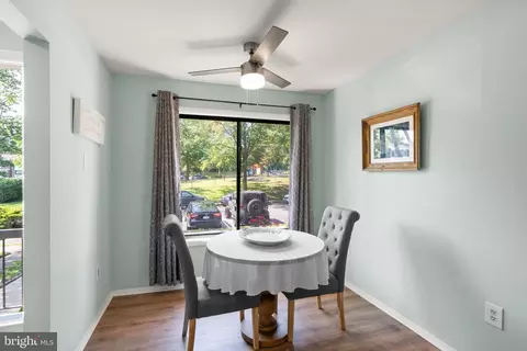 7015 Brocton Ct, Springfield, VA 22150 photo 6