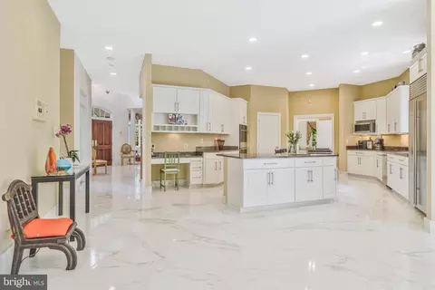 Entry Way - 7789 Solitude Ct, Mclean, VA 22102 photo 8 of 12