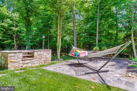 Exterior - 7789 Solitude Ct, Mclean, VA 22102 photo 13 of 28