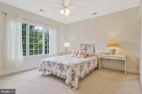 Bedroom - 7789 Solitude Ct, Mclean, VA 22102 photo 5 of 10