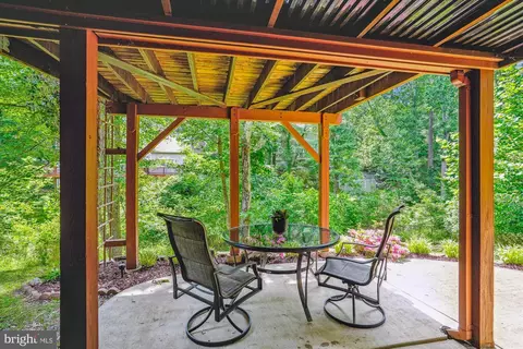Exterior - 2224 Cedar Cove Ct, Reston, VA 20191 photo 5 of 14