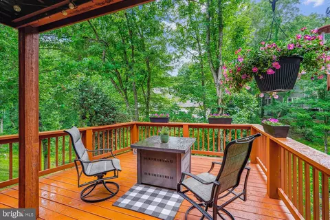 Exterior - 2224 Cedar Cove Ct, Reston, VA 20191 photo 3 of 14