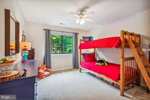 Bedroom - 2224 Cedar Cove Ct, Reston, VA 20191 photo 6 of 9
