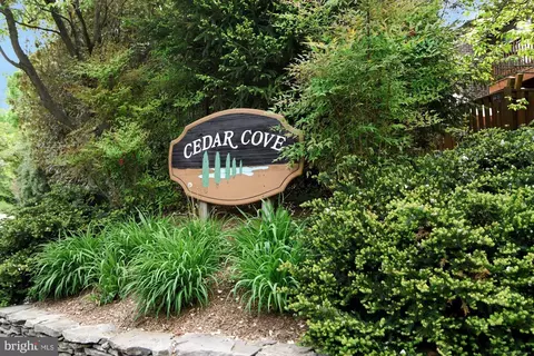 Other - 2224 Cedar Cove Ct, Reston, VA 20191 photo 25 of 37