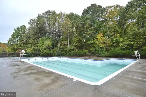 Exterior - 2224 Cedar Cove Ct, Reston, VA 20191 photo 8 of 14