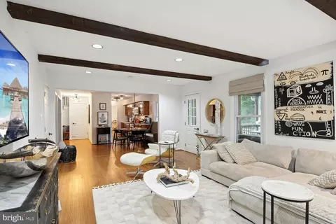 Entry Way - 11122 Timberhead Ln, Reston, VA 20191 photo 2 of 4