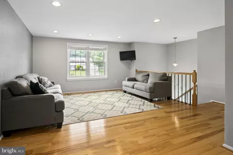 2803 Classic Ct, Herndon, VA 20171 photo 14