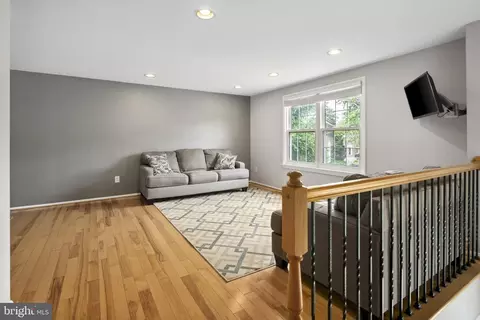 2803 Classic Ct, Herndon, VA 20171 photo 16