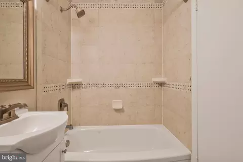 8419 Derby Ct, Springfield, VA 22151 photo 27