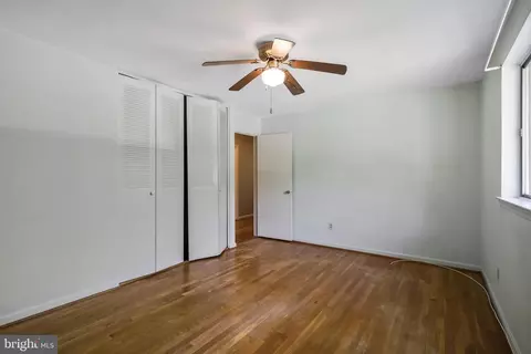 8419 Derby Ct, Springfield, VA 22151 photo 21