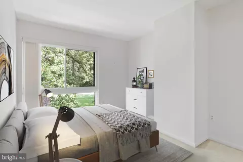 Bedroom - 11620 Newbridge Ct, Reston, VA 20191 photo 2 of 9