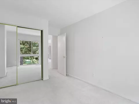 Bedroom - 11620 Newbridge Ct, Reston, VA 20191 photo 5 of 9