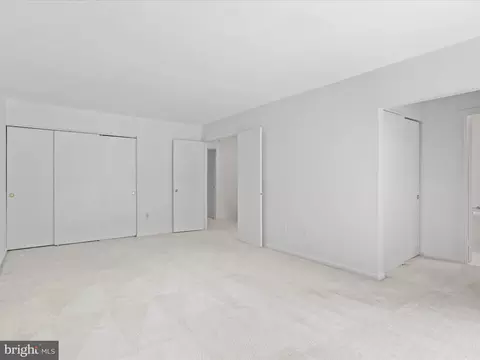 Bedroom - 11620 Newbridge Ct, Reston, VA 20191 photo 3 of 9