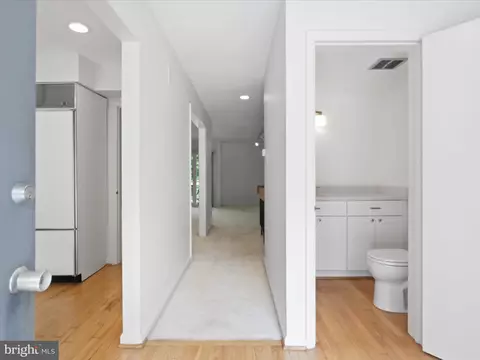 Entry Way - 11620 Newbridge Ct, Reston, VA 20191 photo 1 of 1