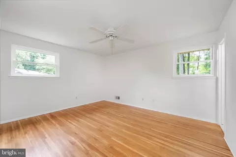 Bedroom - 7717 Bellington Ct, Springfield, VA 22151 photo 2 of 7