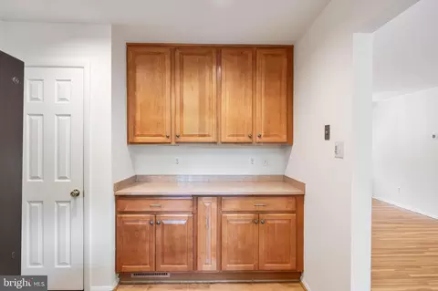 Entry Way - 7717 Bellington Ct, Springfield, VA 22151 photo 2 of 2