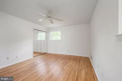 Bedroom - 7717 Bellington Ct, Springfield, VA 22151 photo 3 of 7