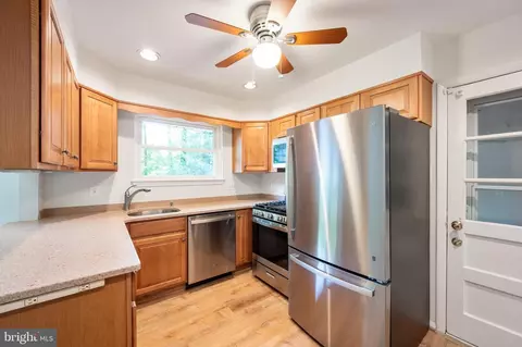 Kitchen - 7717 Bellington Ct, Springfield, VA 22151 photo 2 of 3