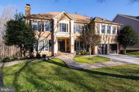 7903 Willfield Ct, Fairfax Station, VA 22039