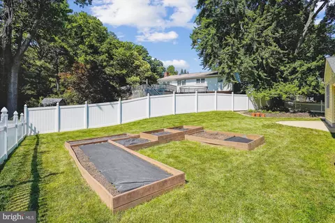 8620 Willowmere Dr, Vienna, VA 22180 photo 51