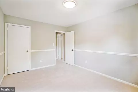 8620 Willowmere Dr, Vienna, VA 22180 photo 35