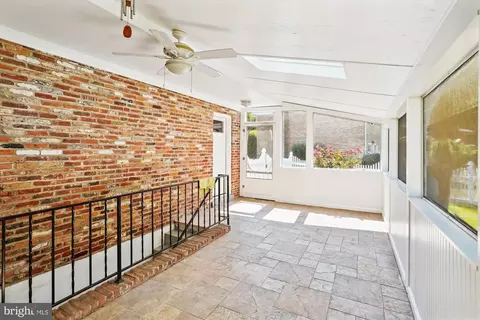 8620 Willowmere Dr, Vienna, VA 22180 photo 45