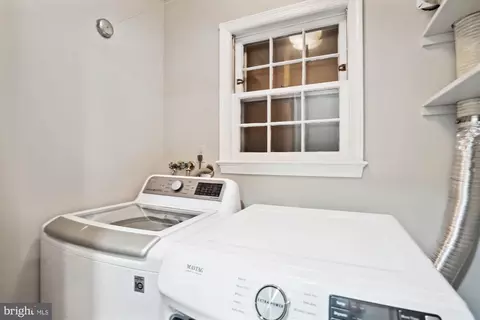 8620 Willowmere Dr, Vienna, VA 22180 photo 22