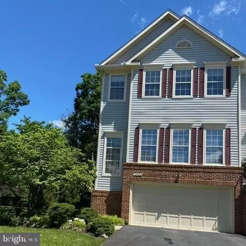 13022 Limestone Ct, Clifton, VA 20124