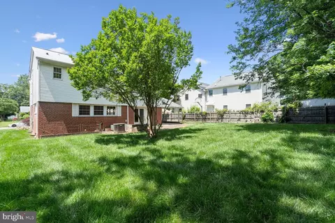 5403 Montgomery St, Springfield, VA 22151 photo 5