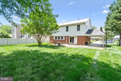 5403 Montgomery St, Springfield, VA 22151 photo 4