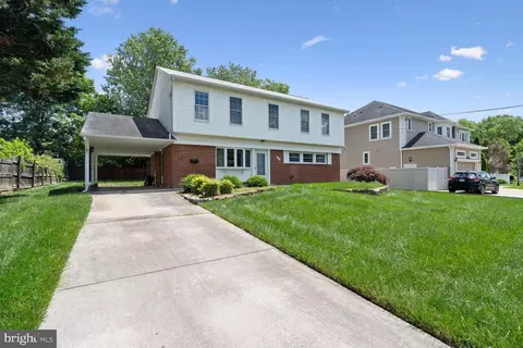 5403 Montgomery St, Springfield, VA 22151 photo 3