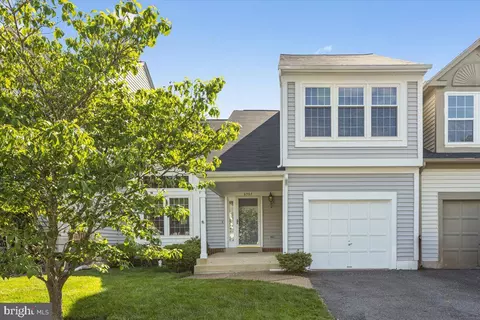 6507 Palisades Dr, Centreville, VA 20121