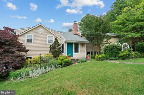 13220 Compton Rd, Clifton, VA 20124