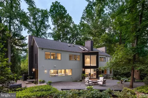 Exterior - 1124 Dominion Ct, Mclean, VA 22102 photo 11 of 11