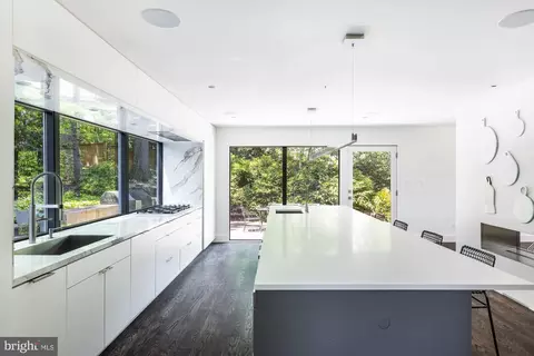 Kitchen - 1124 Dominion Ct, Mclean, VA 22102 photo 1 of 3