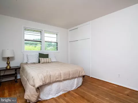 5227 Forman Ct, Springfield, VA 22151 photo 22