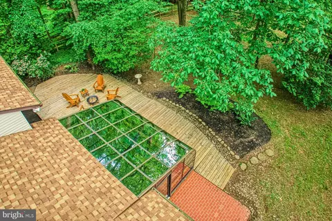 Exterior - 11247 Handlebar Rd, Reston, VA 20191 photo 1 of 8