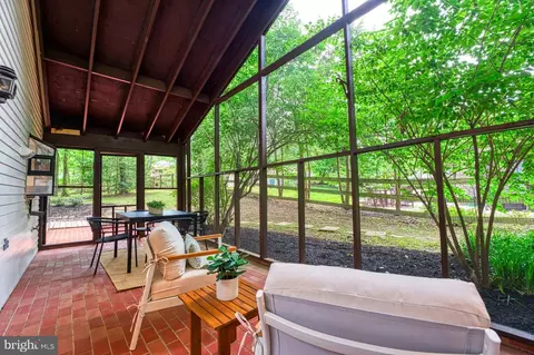 Exterior - 11247 Handlebar Rd, Reston, VA 20191 photo 4 of 8