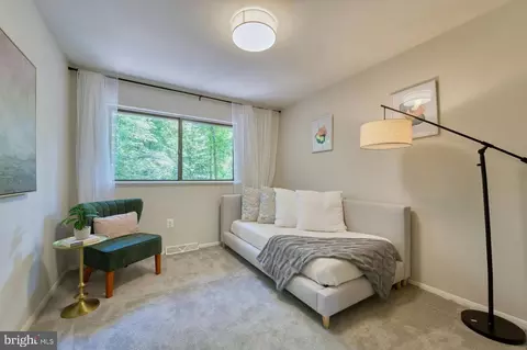 Bedroom - 11247 Handlebar Rd, Reston, VA 20191 photo 2 of 3