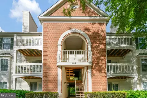 8612 Shadwell Dr #52, Alexandria, VA 22309